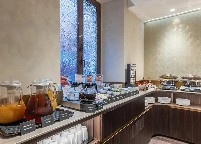 Hotell Raffaello - Sure Collection By Western 3*