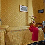Raffaello - Sure Collection By Western 3* Roma