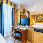 Otel Raffaello - Sure Collection By Western 3*