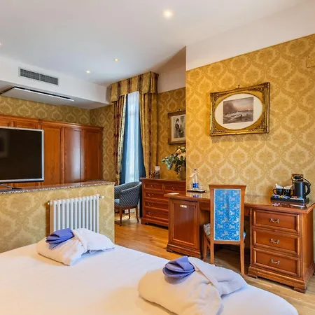 Hotel Raffaello - Sure Collection By Western Roma