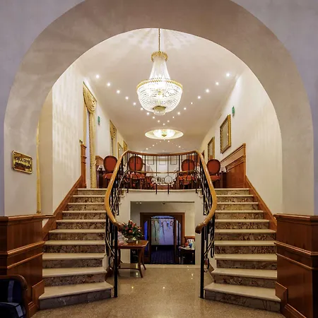 Raffaello - Sure Collection By Western 3* Roma